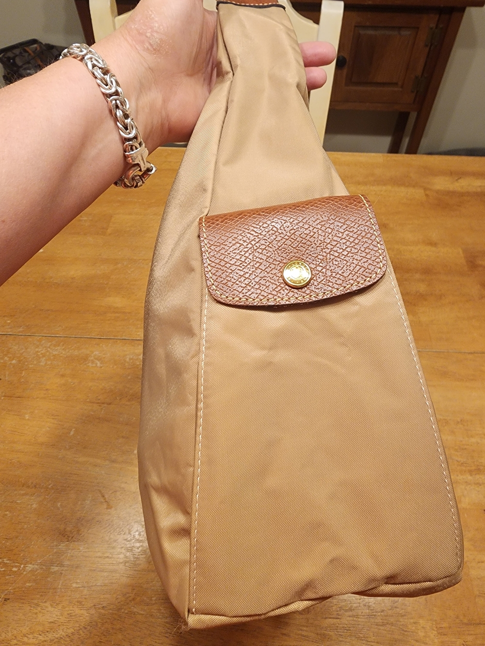 beige Longchamp Le Pliage Side Pocket Hobo bag lightweight sporty nylon - Picture 3 of 16